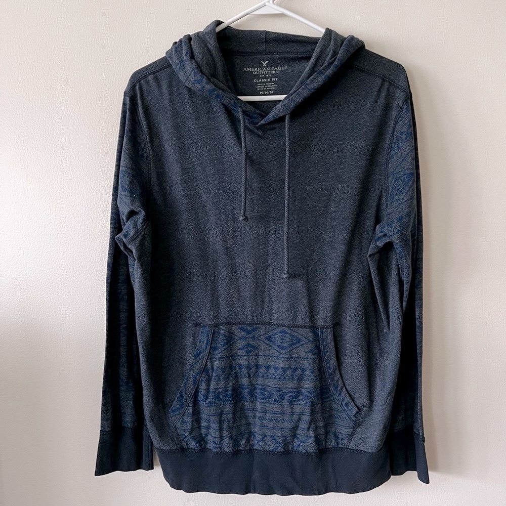 American Eagle Men’s Hoodie with Aztec detail